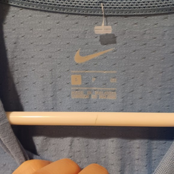 NEW Nike Dri-FIT Team Player Long Sleeve UV Football Shirt CW3539-448 Blue Sz S - Picture 5 of 8